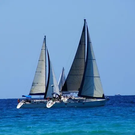 Cozy Retreat Near Baia Beaches * Gallipoli