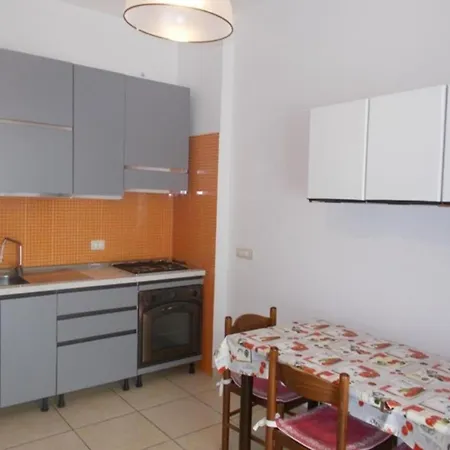 Apartment Cozy Retreat Near Baia Beaches *